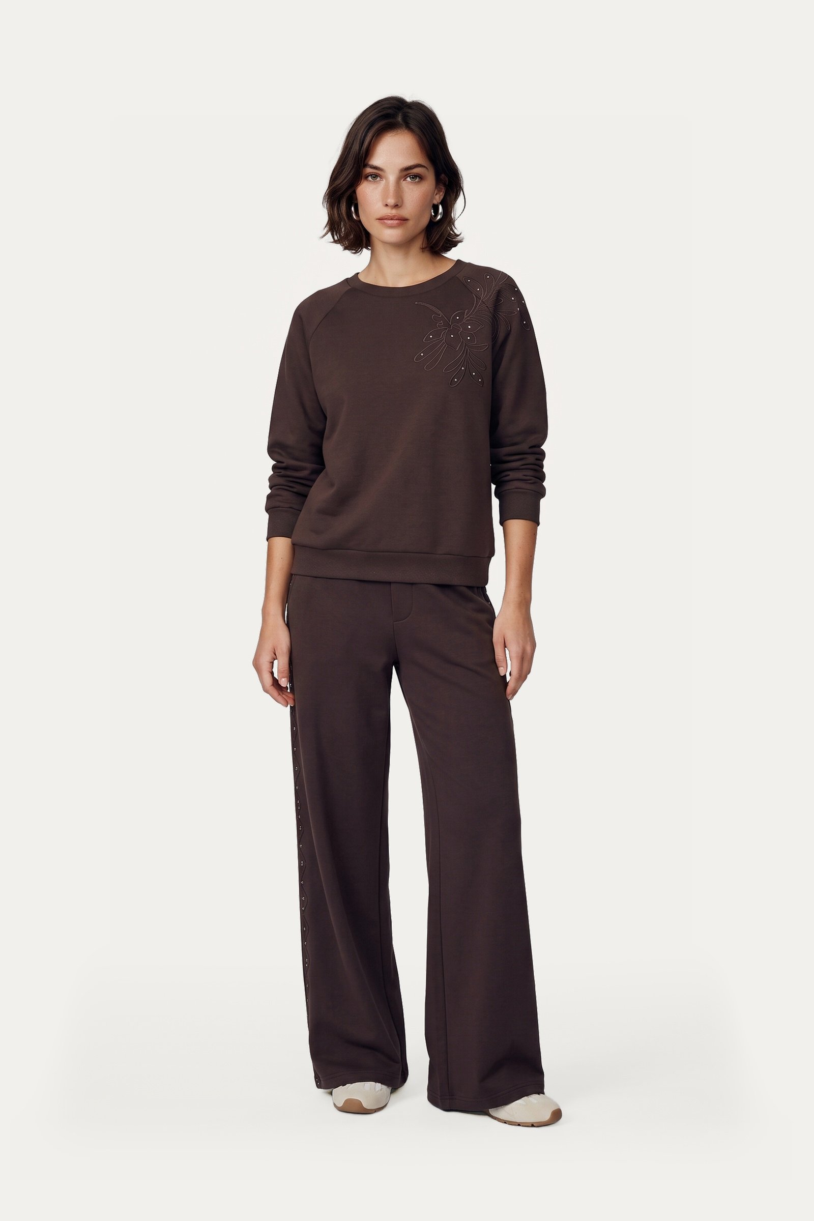 C&S Willa sweater dark chocolate - Afbeelding 2